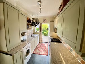 Fitted Kitchen- click for photo gallery